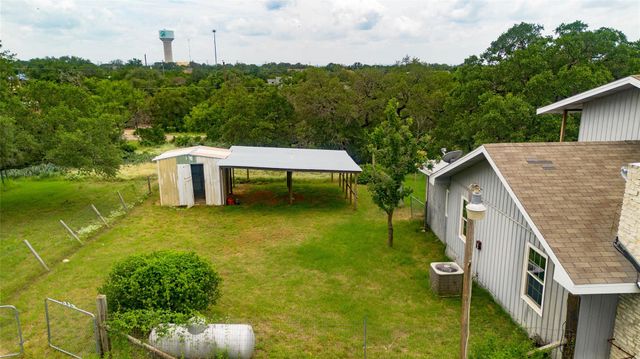 121 W Stonecastle DR, Granite Shoals, TX 78654