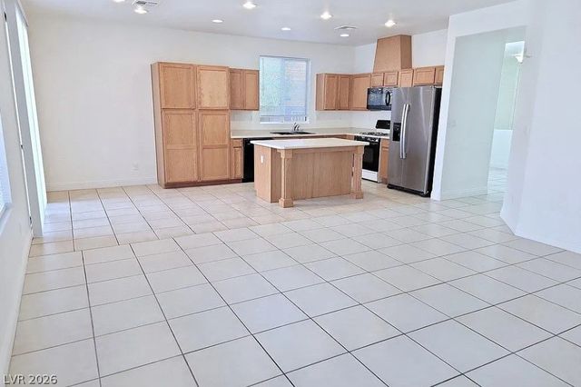 1022 Lone Pine River Avenue, Henderson, NV 89002