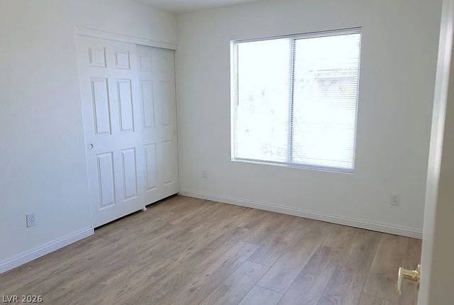 1022 Lone Pine River Avenue, Henderson, NV 89002