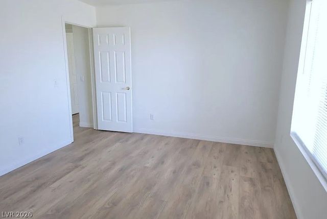 1022 Lone Pine River Avenue, Henderson, NV 89002
