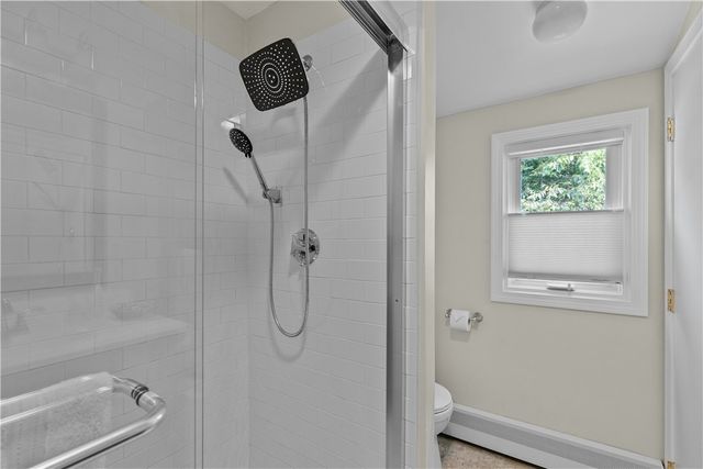 59 Berkley Avenue, Portsmouth, RI 02871