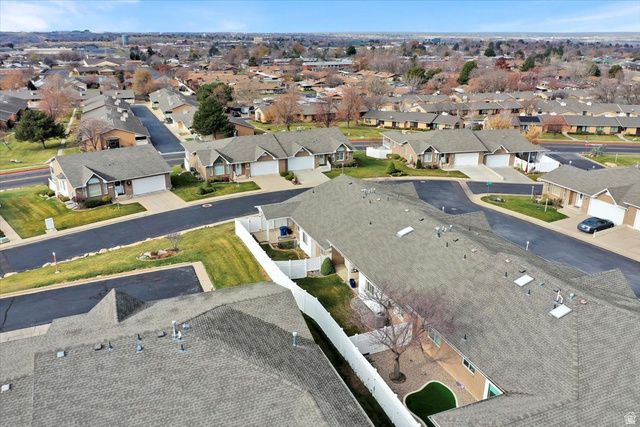 1069 E 5600 S, South Ogden, UT 84405