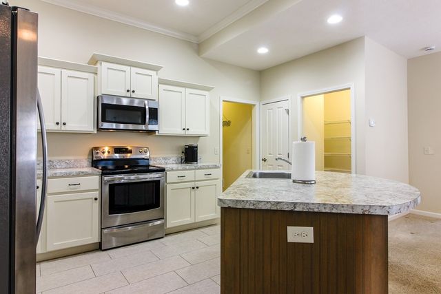 1576 S Bridgewater Way, Mansfield, OH 44906