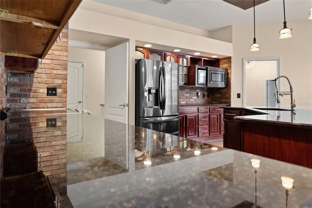 9912 CHRIS CRAFT COURT, Tampa, FL 33615