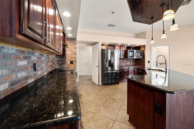 9912 CHRIS CRAFT COURT, Tampa, FL 33615