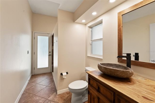 9912 CHRIS CRAFT COURT, Tampa, FL 33615