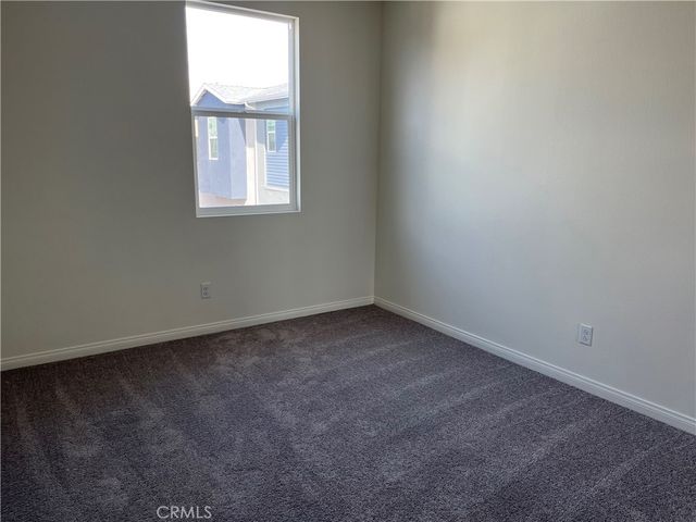 913 E 2nd Street, Santa Ana, CA 92701