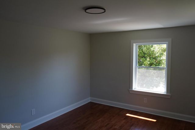 111 MOHICAN DR, Oxon Hill, MD 20745