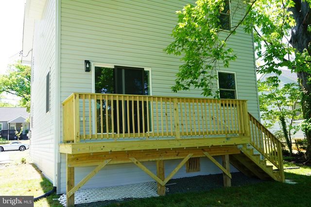 111 MOHICAN DR, Oxon Hill, MD 20745
