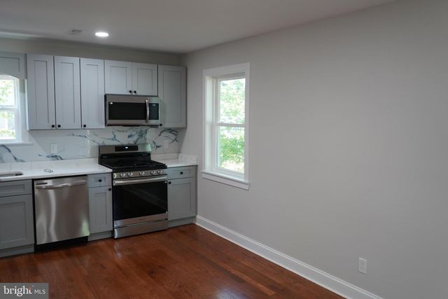 111 MOHICAN DR, Oxon Hill, MD 20745