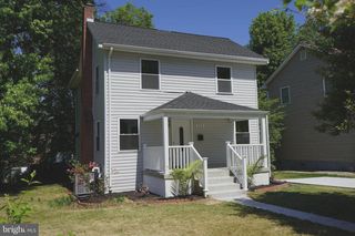 111 MOHICAN DR, Oxon Hill, MD 20745