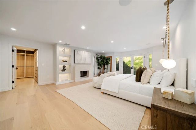 3636 Camino De La Cumbre, Sherman Oaks, CA 91423