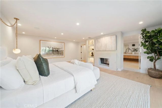 3636 Camino De La Cumbre, Sherman Oaks, CA 91423