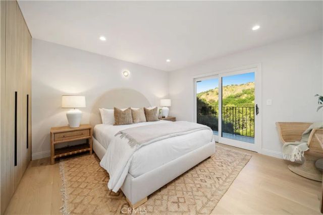3636 Camino De La Cumbre, Sherman Oaks, CA 91423