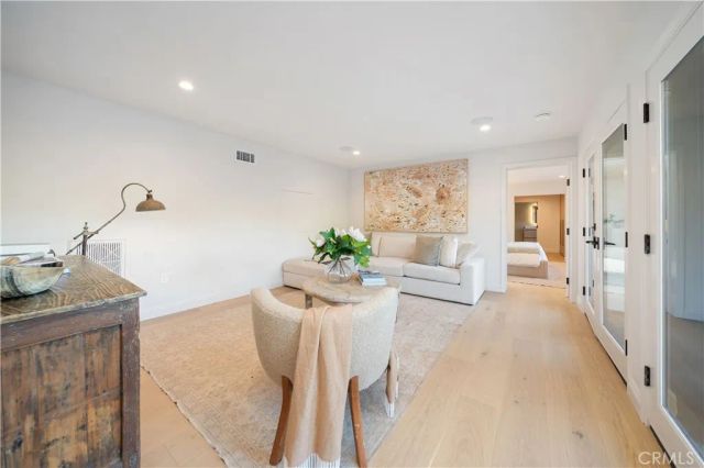3636 Camino De La Cumbre, Sherman Oaks, CA 91423