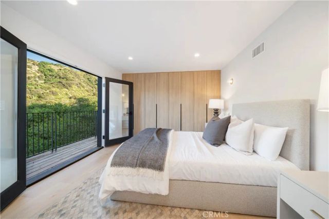 3636 Camino De La Cumbre, Sherman Oaks, CA 91423