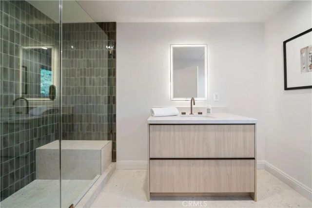 3636 Camino De La Cumbre, Sherman Oaks, CA 91423