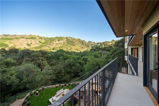 3636 Camino De La Cumbre, Sherman Oaks, CA 91423