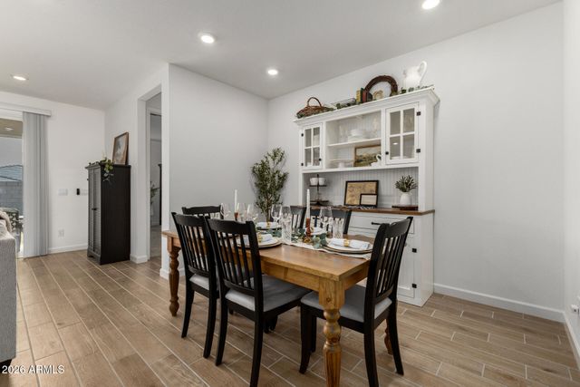 17741 W MISSION Lane, Waddell, AZ 85355