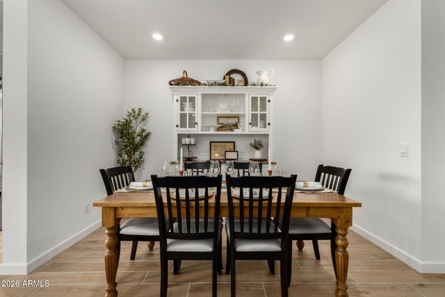 17741 W MISSION Lane, Waddell, AZ 85355