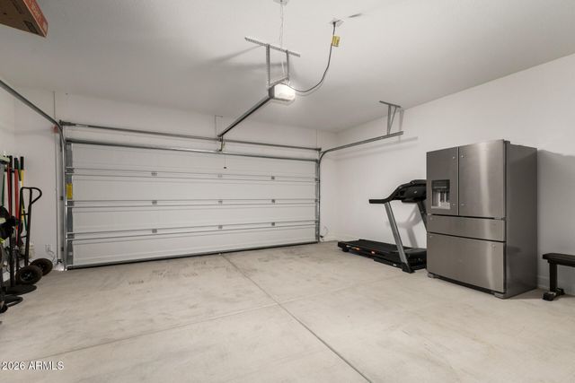 17741 W MISSION Lane, Waddell, AZ 85355