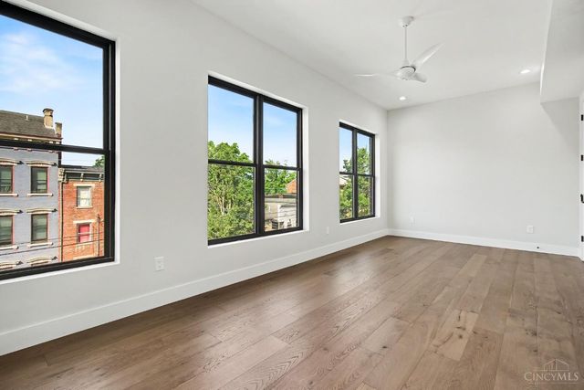 148 Mulberry Street, Cincinnati, OH 45202
