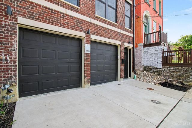 148 Mulberry Street, Cincinnati, OH 45202