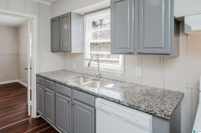 1521 HERON DRIVE, Birmingham, AL 35214