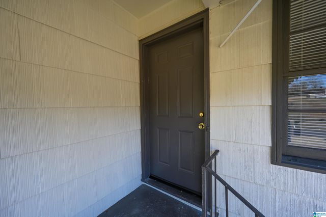 1521 HERON DRIVE, Birmingham, AL 35214