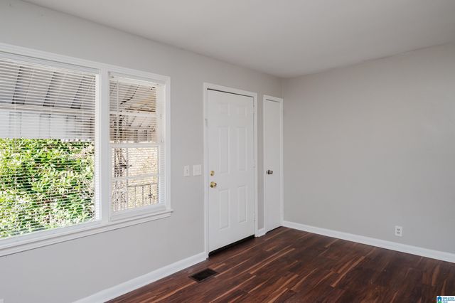 1521 HERON DRIVE, Birmingham, AL 35214