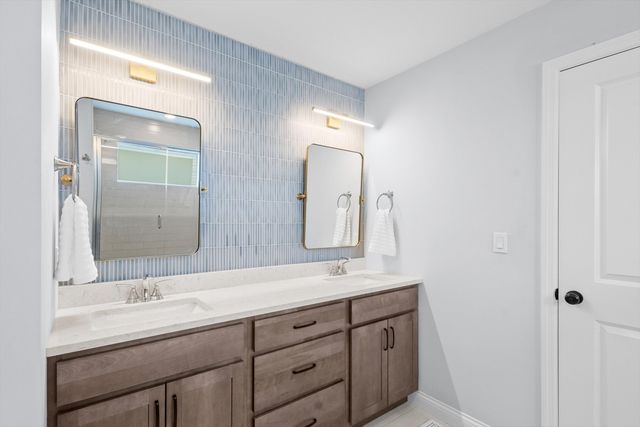 2190 S COATS LN, Columbia, MO 65203