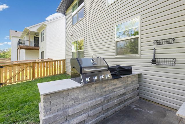 2190 S COATS LN, Columbia, MO 65203