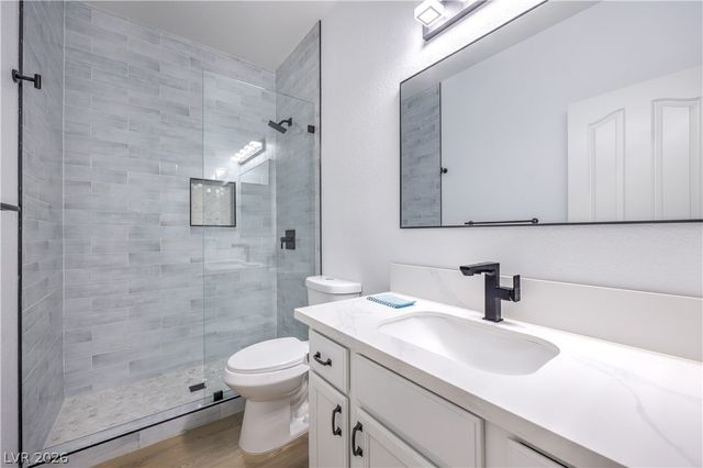 8336 Sedona Sunrise Drive, Las Vegas, NV 89128