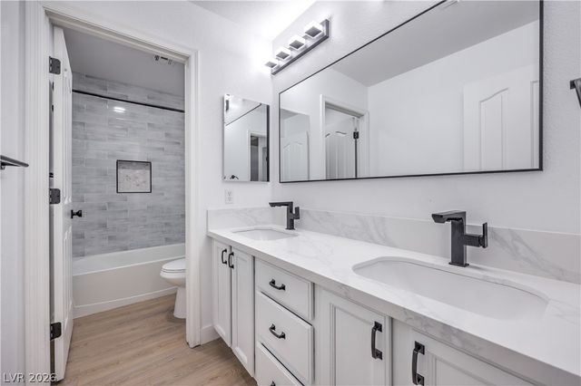 8336 Sedona Sunrise Drive, Las Vegas, NV 89128