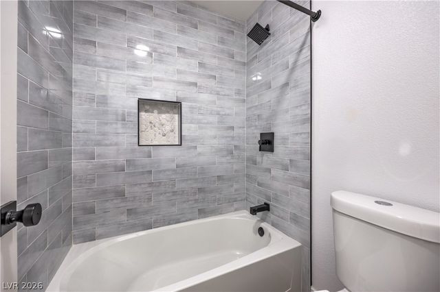 8336 Sedona Sunrise Drive, Las Vegas, NV 89128