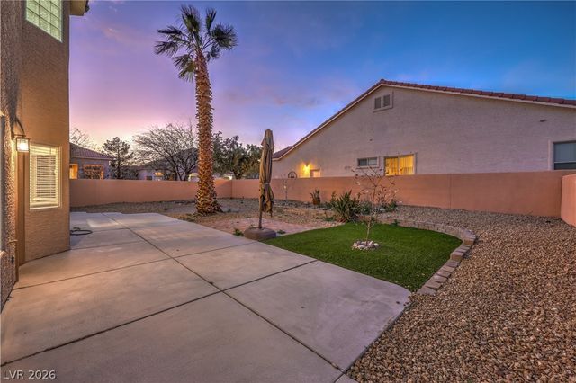 8336 Sedona Sunrise Drive, Las Vegas, NV 89128