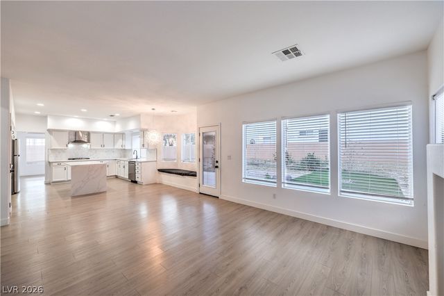 8336 Sedona Sunrise Drive, Las Vegas, NV 89128