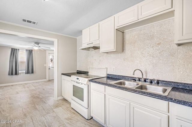 905 Ruby Place, Panama City, FL 32404