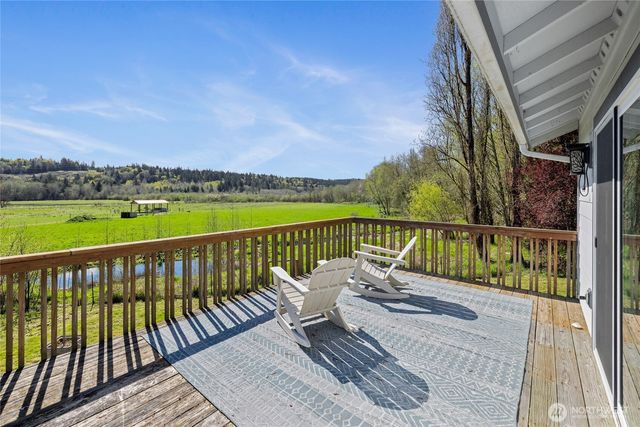 591 W Shelton Valley Road, Shelton, WA 98584