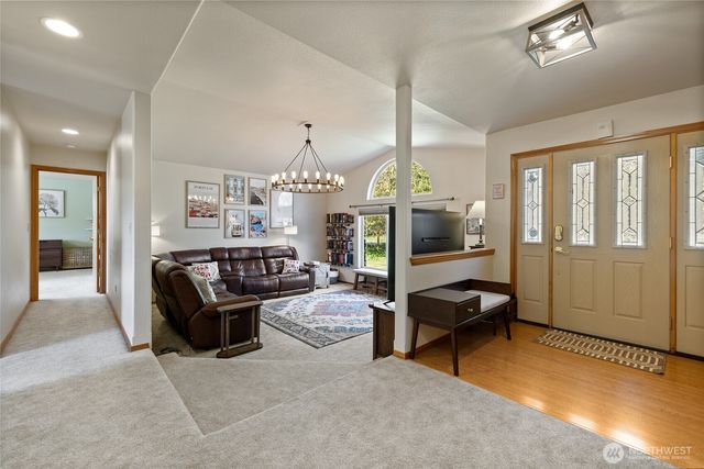 591 W Shelton Valley Road, Shelton, WA 98584
