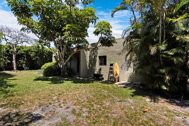 153 SE 7th Street G-1, Deerfield Beach, FL 33441