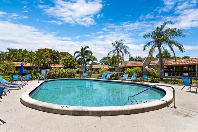 153 SE 7th Street G-1, Deerfield Beach, FL 33441