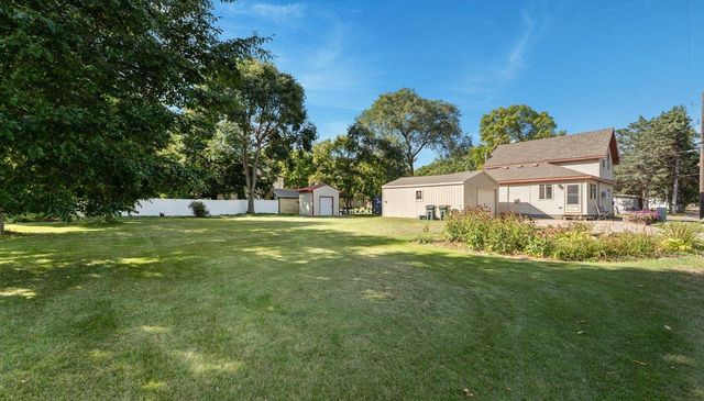 205 Grant Avenue SW, Richmond, MN 56368