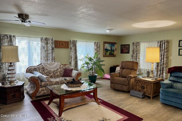 16155 N Mountain View Rd, Rathdrum, ID 83858
