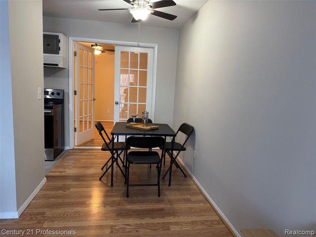 966 Bloomfield Village Boulevard G, Auburn Hills, MI 48326