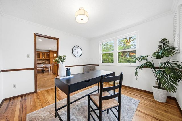 912 Colony Way, Columbus, OH 43235