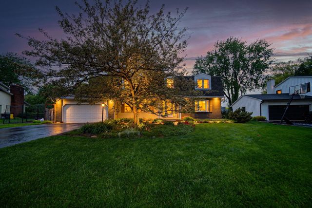912 Colony Way, Columbus, OH 43235