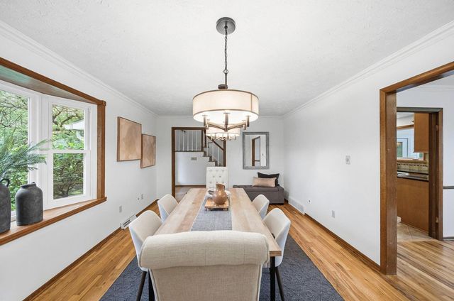 912 Colony Way, Columbus, OH 43235