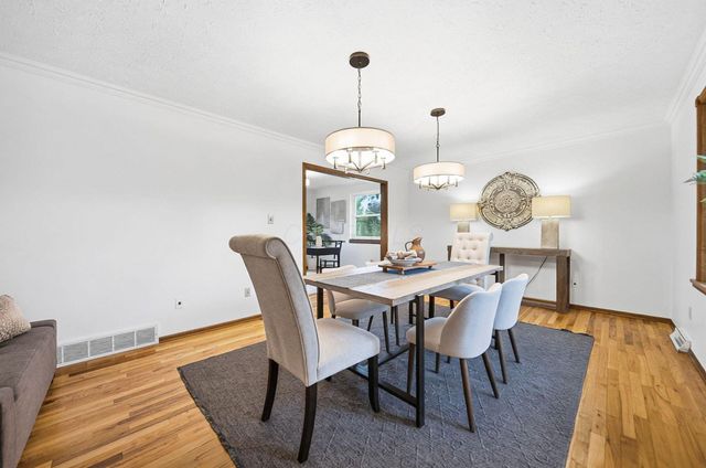 912 Colony Way, Columbus, OH 43235