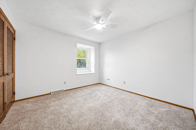 912 Colony Way, Columbus, OH 43235